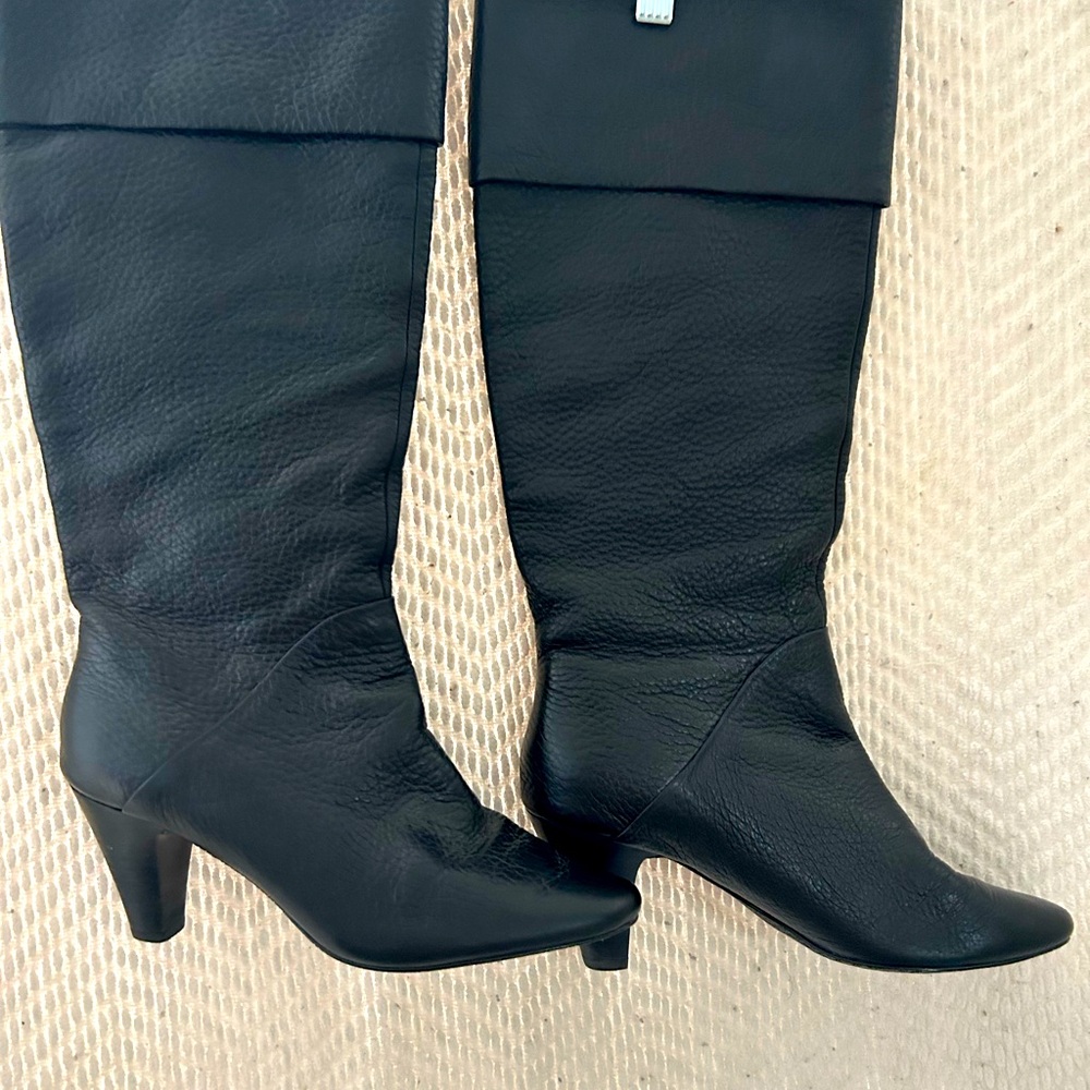 Tahari, black pebble grain leather, slouch  knee high boots